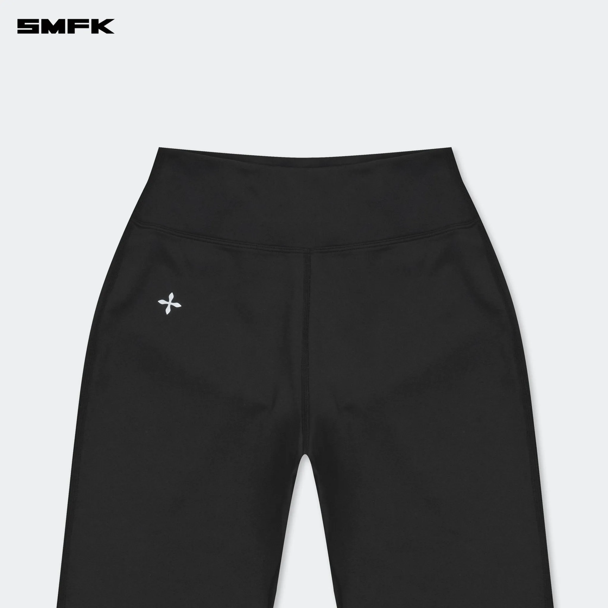 FUTURE X-Heat Shaping Flared Pants Black