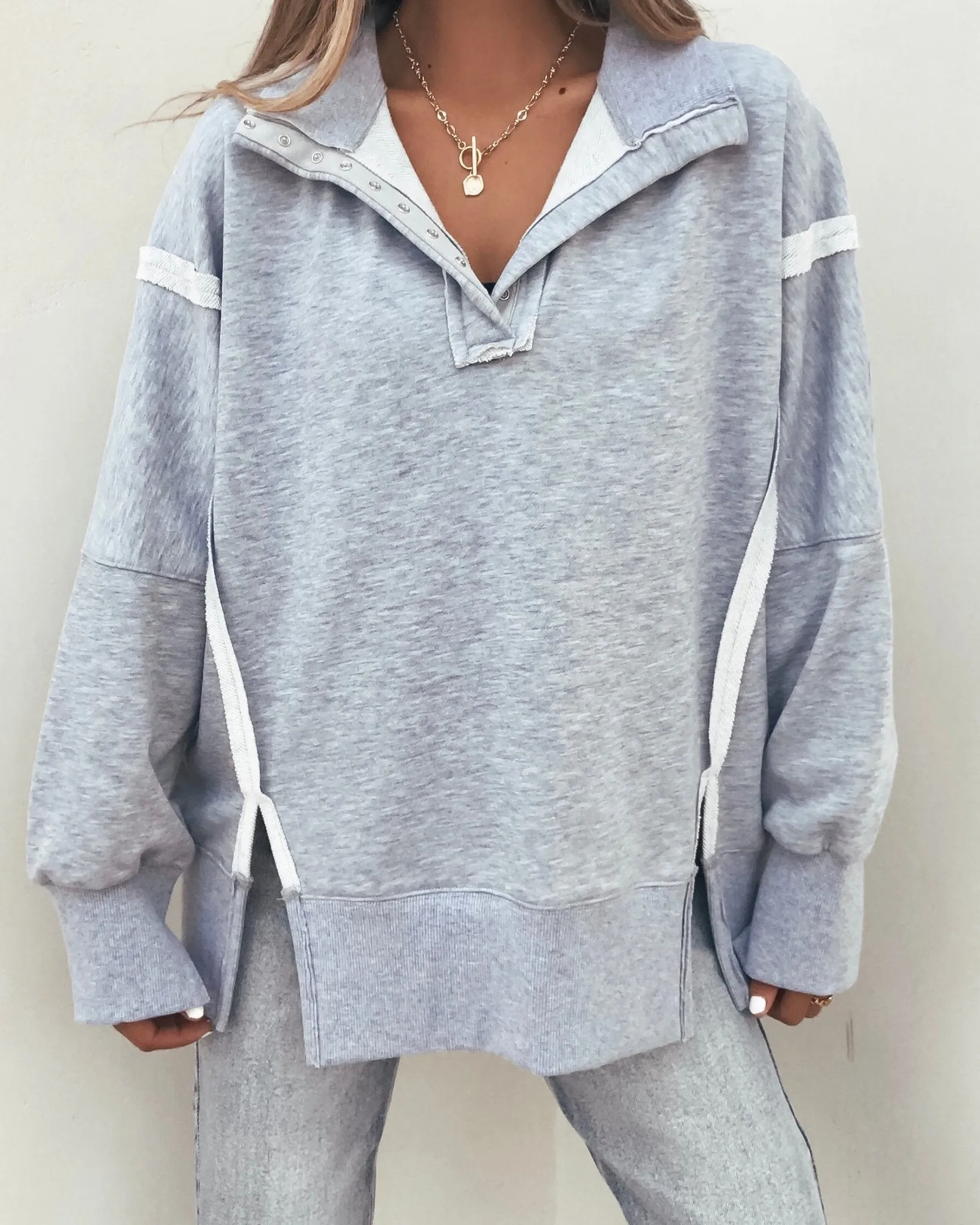 Grey Contrast Pullover Sweatshirt