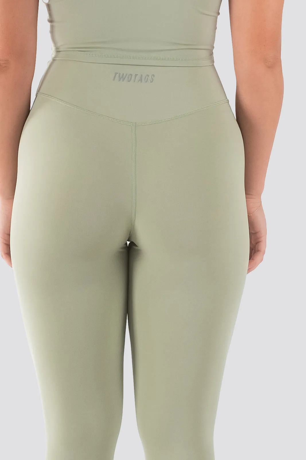 Stellar V2 Highwaisted Leggings - Sage