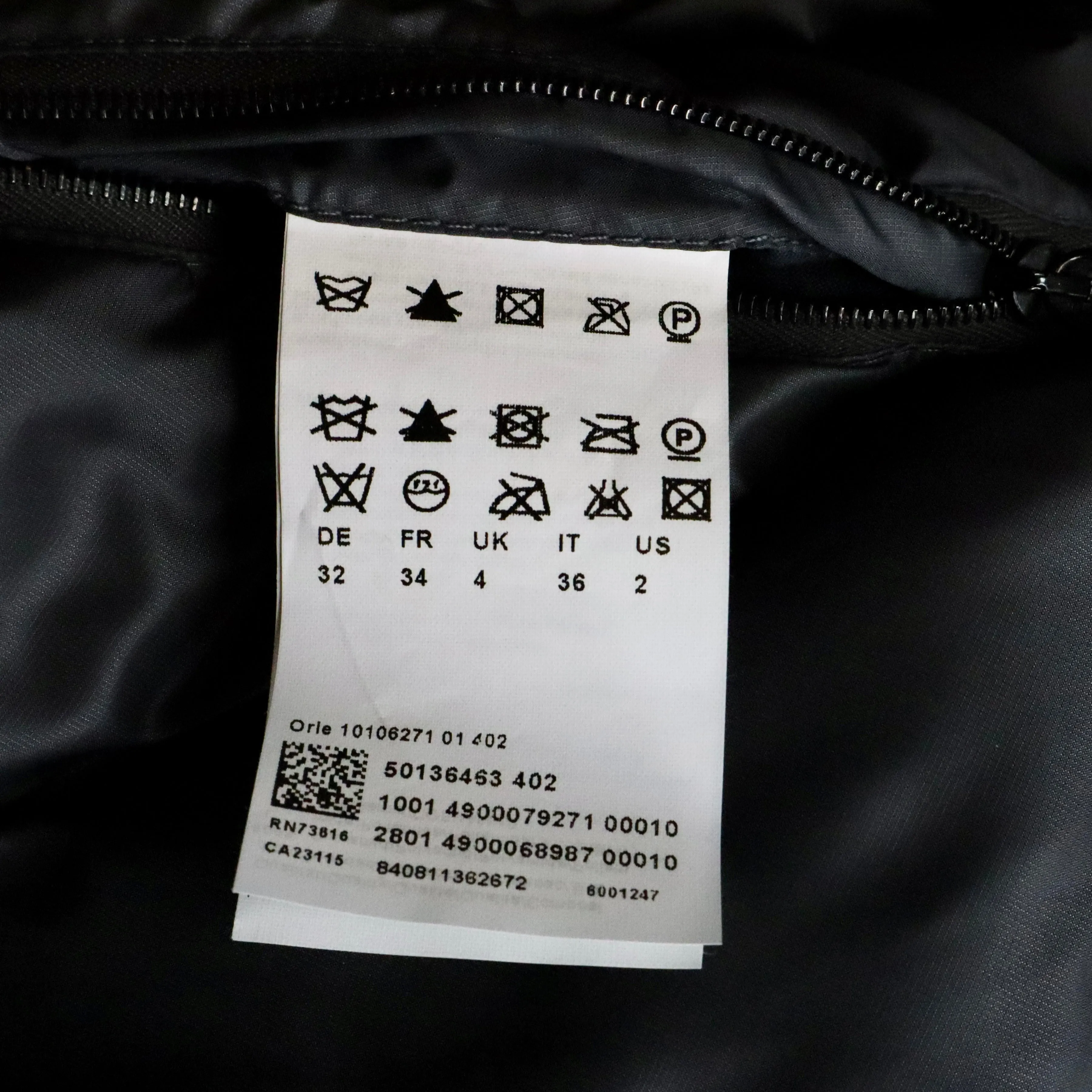 Y2K HUGO BOSS Puffer Jacket (XS/S)